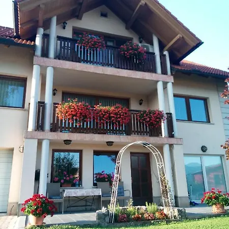 Dolenjska With Private Jacuzzi And Sauna Homestay