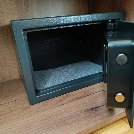 Homestay Dolenjska With Private Jacuzzi And Sauna *