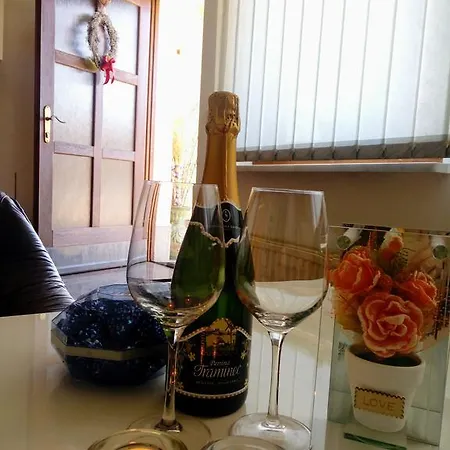 Dolenjska With Private Jacuzzi And Sauna * Zuzemberk