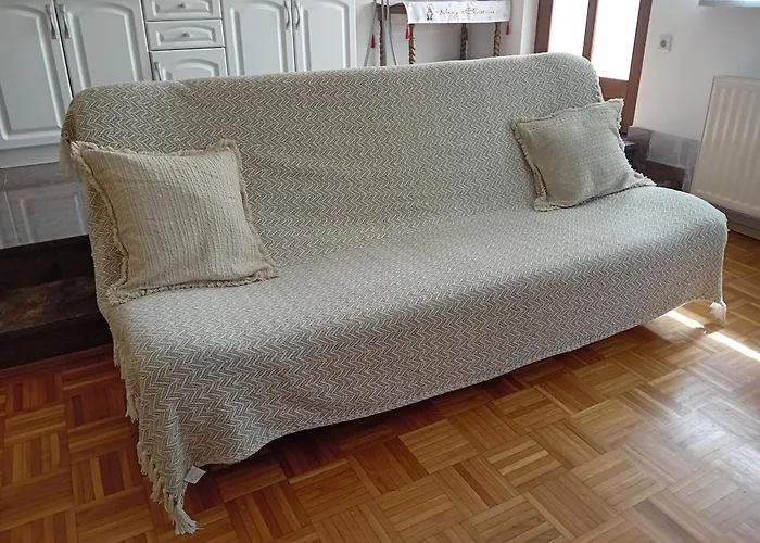 Dolenjska With Private Jacuzzi And Sauna * Zuzemberk