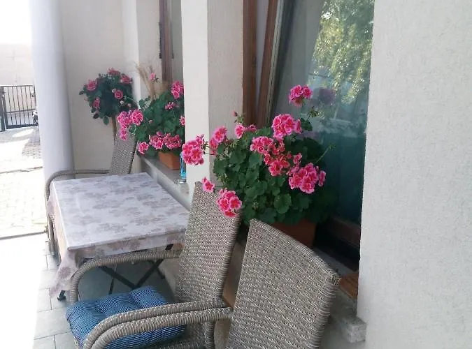 Dolenjska With Private Jacuzzi And Sauna Pansiyon *